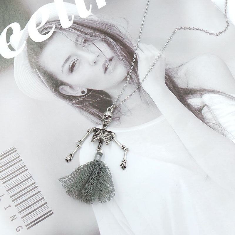 Wholesale Gothic Skeleton Skeleton Pendant Mesh Skirt Alloy Necklace